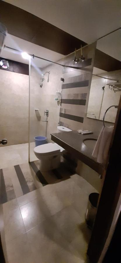 Hotel Tsg Grand Port Blair Zewnętrze zdjęcie