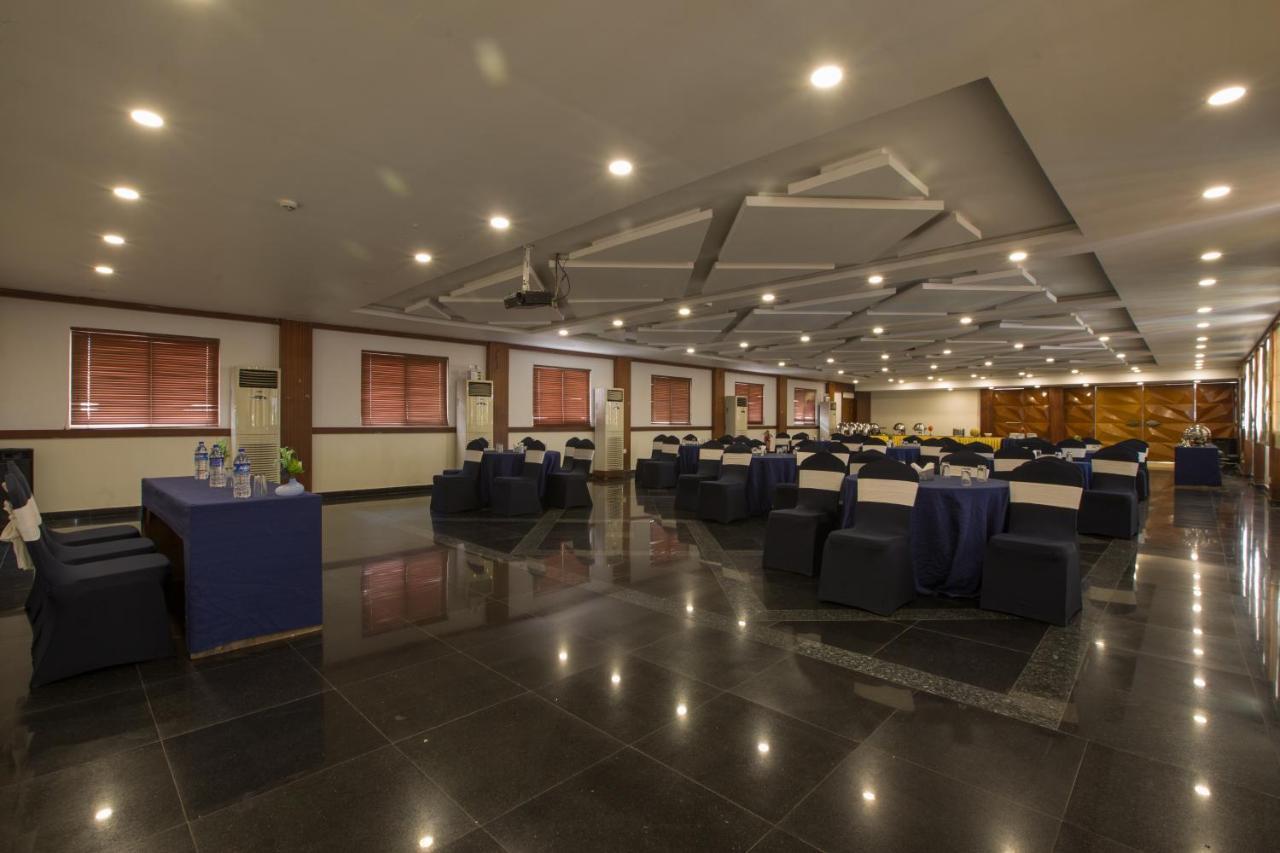 Hotel Tsg Grand Port Blair Zewnętrze zdjęcie